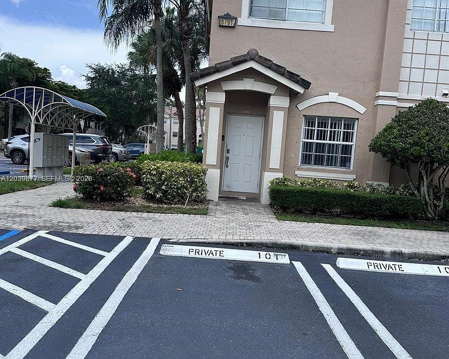 1st image of 5791 NW 116th Ave APT 101
