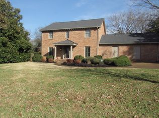 2612 Shannon Dr, Murfreesboro, TN 37129
