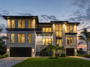 2081 Michigan Ave NE, Saint Petersburg, FL 33703