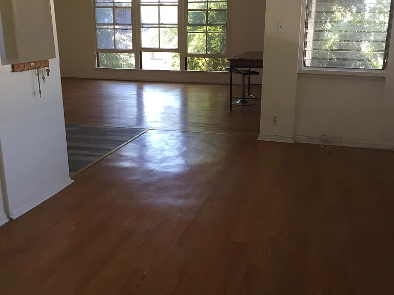 Entrance into apartment