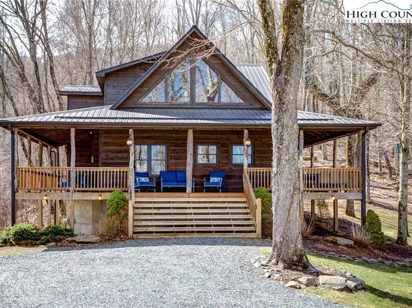 1064 Larkspur Trail, Banner Elk, NC 28604