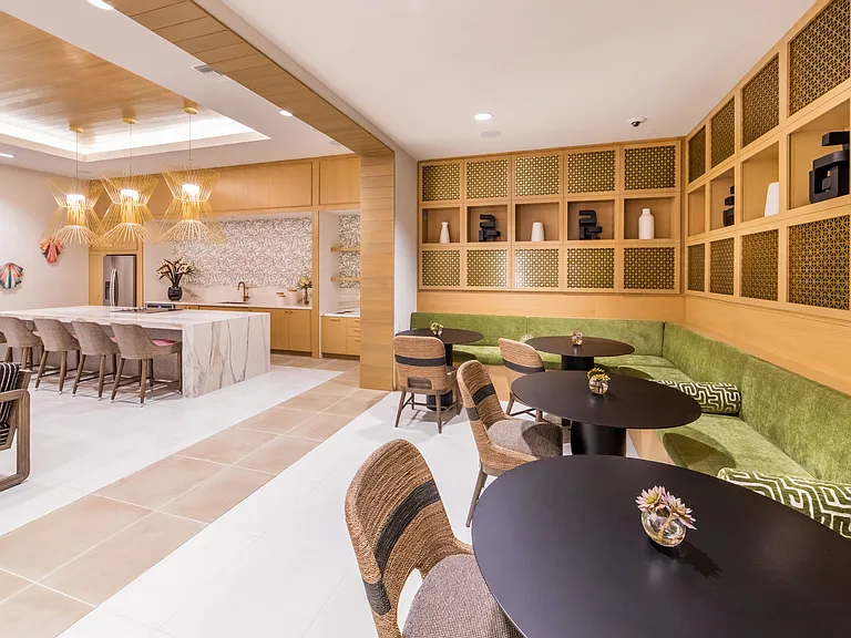 Alivia Apartments — Photo 12