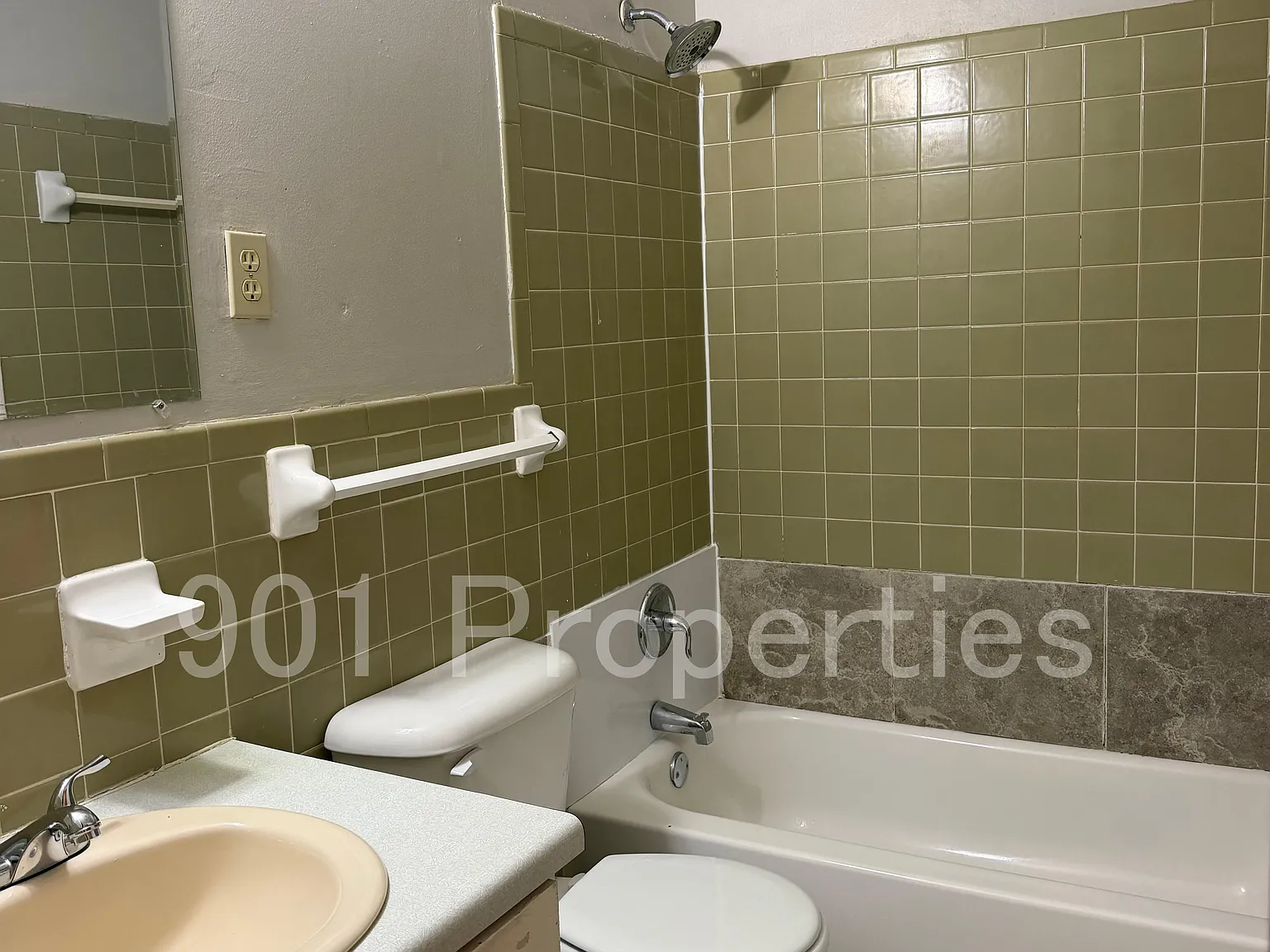 3 bed, 1440 sqft, $925 — Photo 4