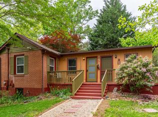 100 Park Ridge Ave, Swannanoa, NC 28778