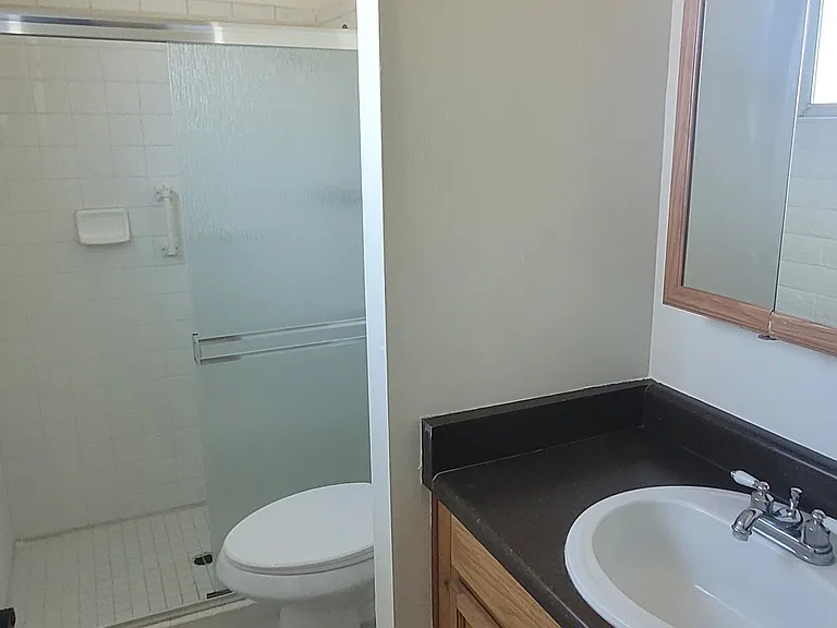 550 N Gollob Rd — Photo 11