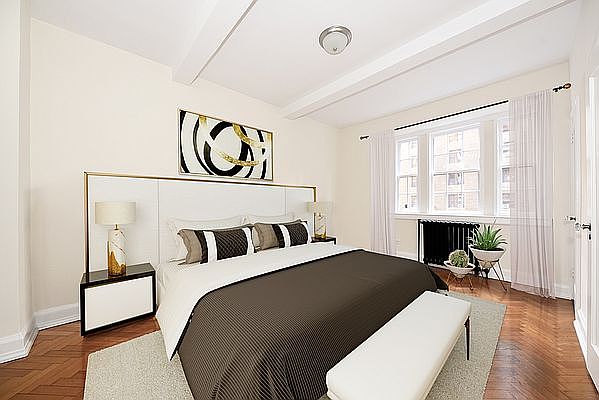 2nd image of 37 W 72nd St APT 15A