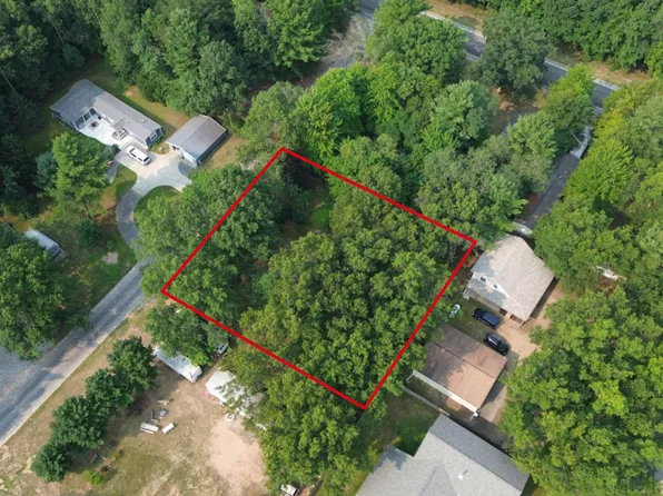 8370 W Whipperwill Ln, Mears, MI 49436