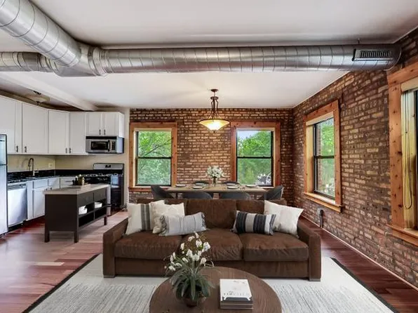 1257 W Roscoe St APT 2, Chicago, IL 60657