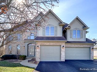 630 Westridge Dr, Aurora, IL