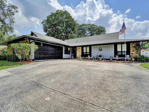 2150 BROAD WATER Drive, Jacksonville, FL 32225