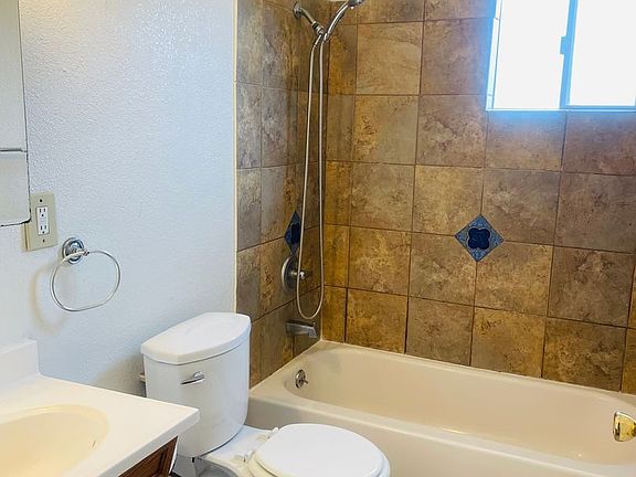 5th image of 6113 & 6115 Dewey Dr #6113