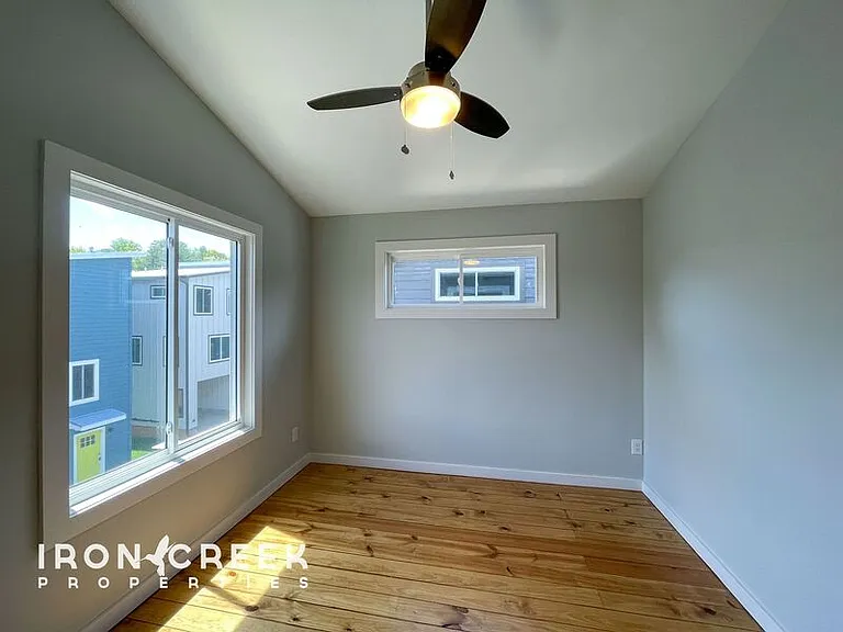 80 E Cascade St — Photo 8