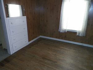 2-fl bedrm w/builtin dresser