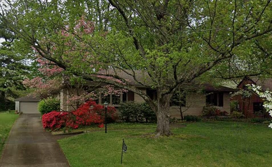 1st image of 317 Greenbriar Rd