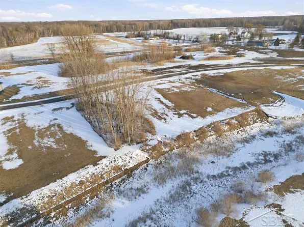 LOT 7 E Shoreline Dr, Hope, MI 48628