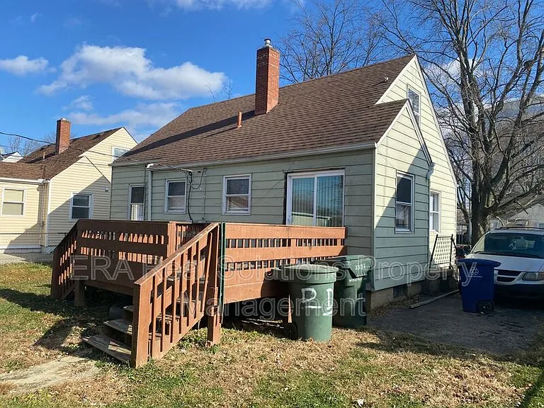 3327 McGuffey Rd — Photo 8