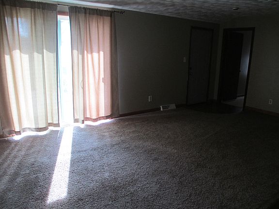 2nd image of 1616 Prospect Ave