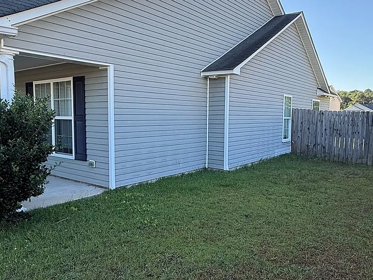 2513 Hunting Bow Dr — Photo 3