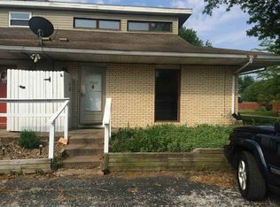 5909 Allens Lake Ct, Newburgh, IN 47630