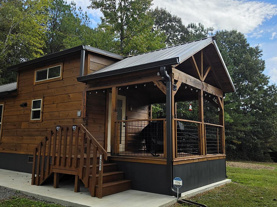 1st image of 1221 County Road 641