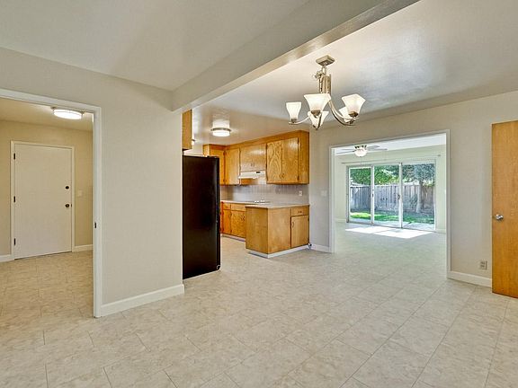 4th image of 1434 Cherry Garden Ln