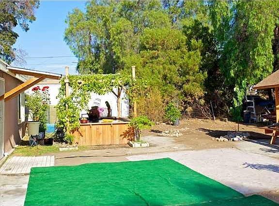4th image of 5161 Groveland Dr