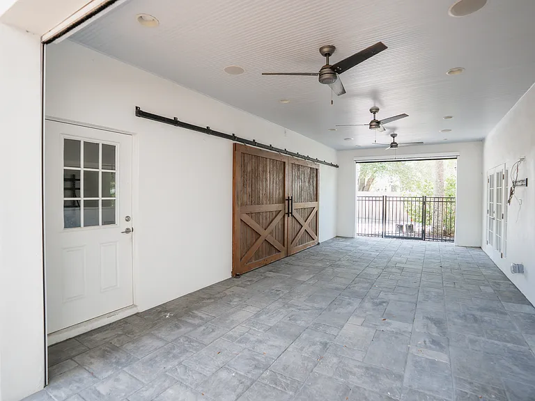 4819 W San Miguel St — Photo 16