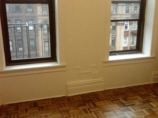 Rented by BLU Real Estate | media 3