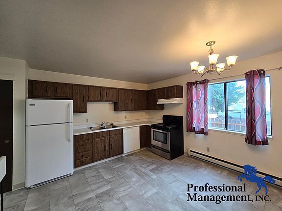 4th image of 2214 Avenue C