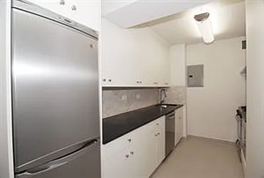 Rented by CiCi Real Estate