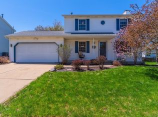 1220 Bancroft Dr, Bloomington, IL 61704