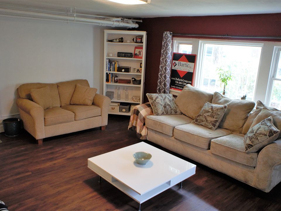 1st image of 1422 N Downing St APT A