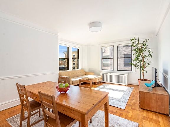 2nd image of 871 W End Ave #12E