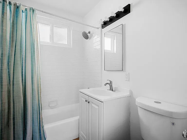 10230 Silverton Ave — Photo 10