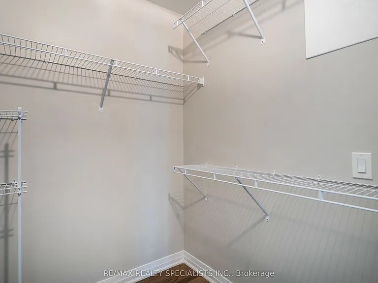 470 Gordon Krantz Ave #415 — Photo 22