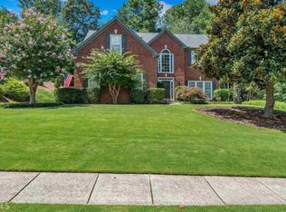 615 Silverberry Ln, Sugar Hill, GA 30518