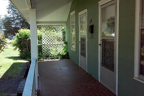 5th image of 209 Smythe Ave