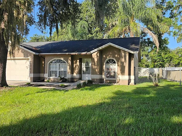 3938 Creek Woods Dr — Photo 15
