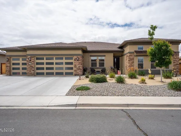784 Grey Hawk Dr, Fernley, NV 89408