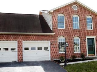 6 Carleton Ct, Camp Hill, PA