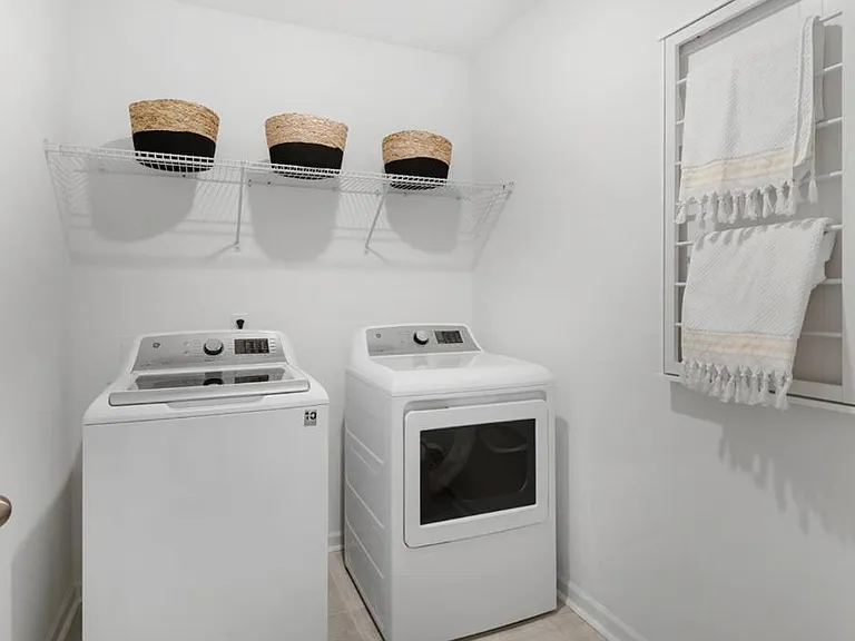 6446 Twinspur Ct SW — Photo 5