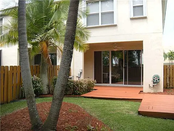 8103 Bellagio Ln — Photo 37
