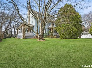 2646 Boston Post Road, Darien, CT 06820