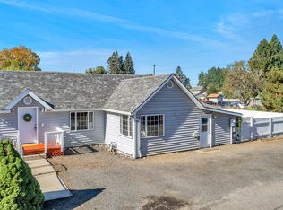 449 N 15th Ave, Cornelius, OR 97113