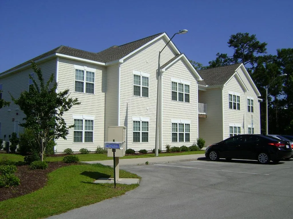 Building Photo - 3821 Galantis Dr #E