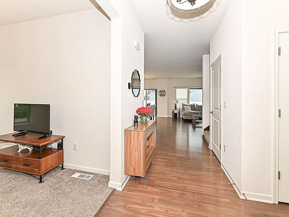 3rd image of 3805 Yates DRIVE