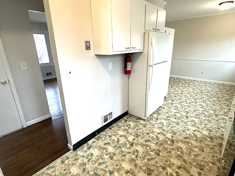 700 Surf Ave — Photo 8