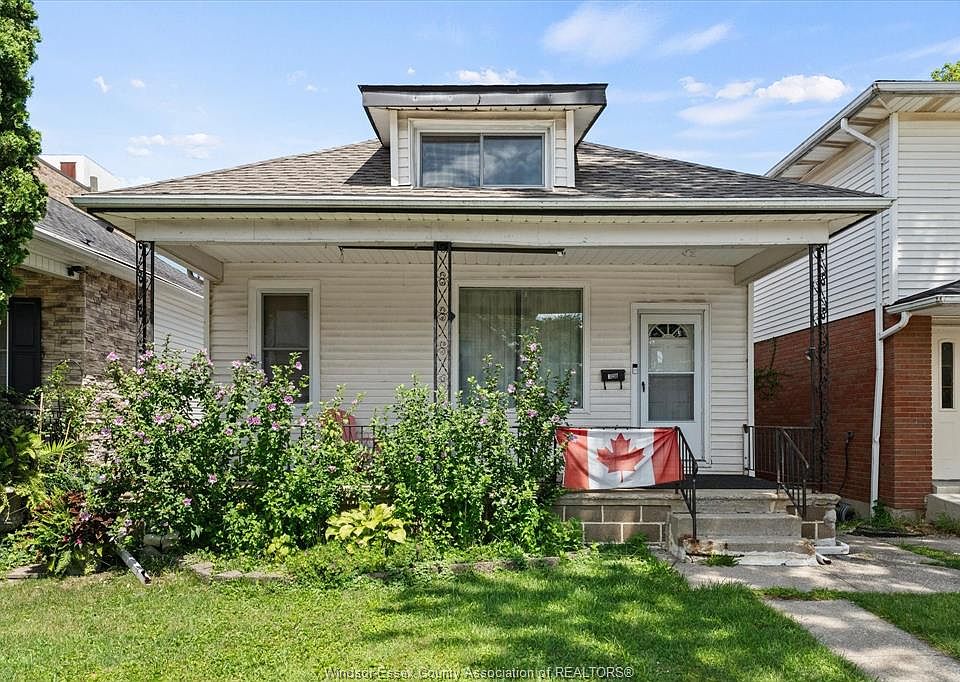 1st image of 328 Josephine Ave