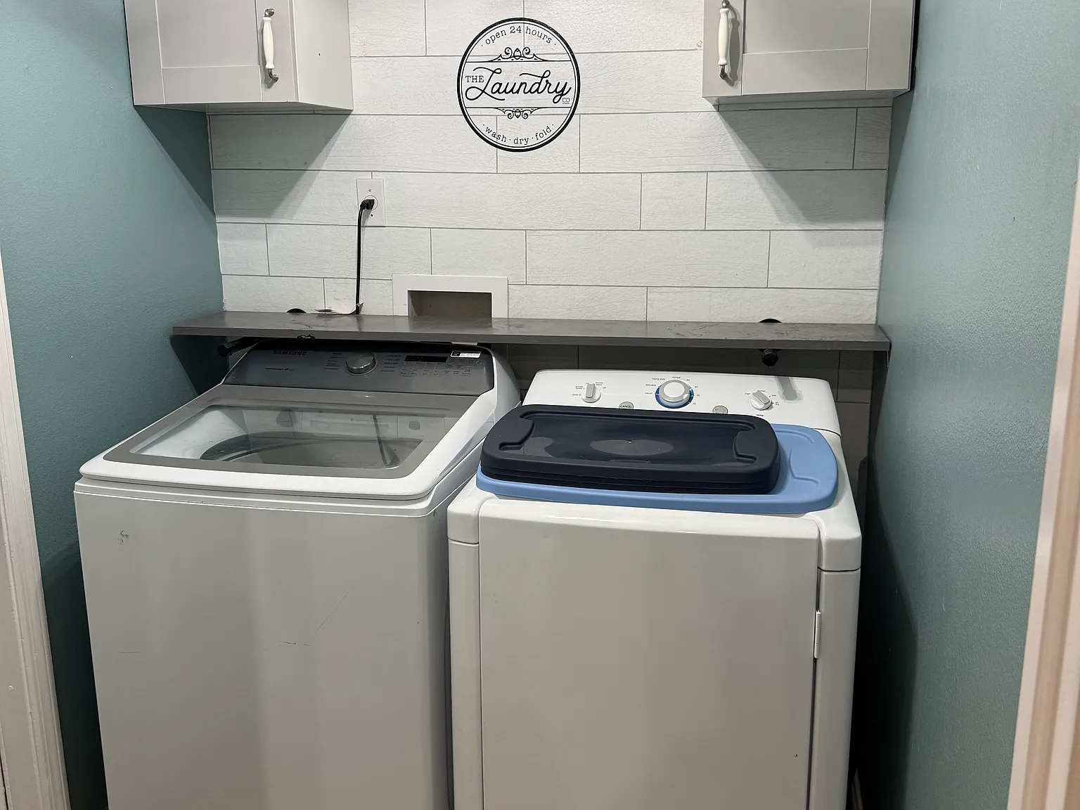3 bed, 1300 sqft, $2,200 — Photo 4
