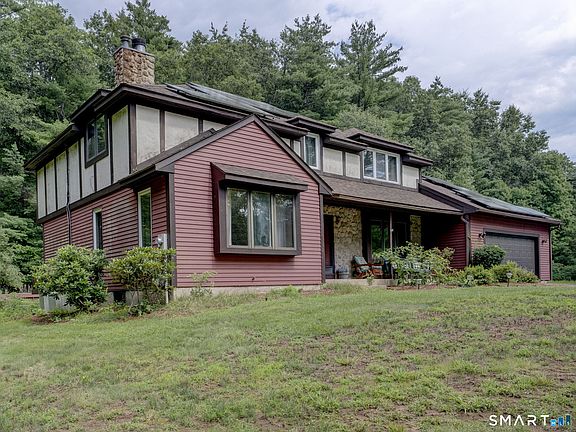 2nd image of 522 Springfield Road
